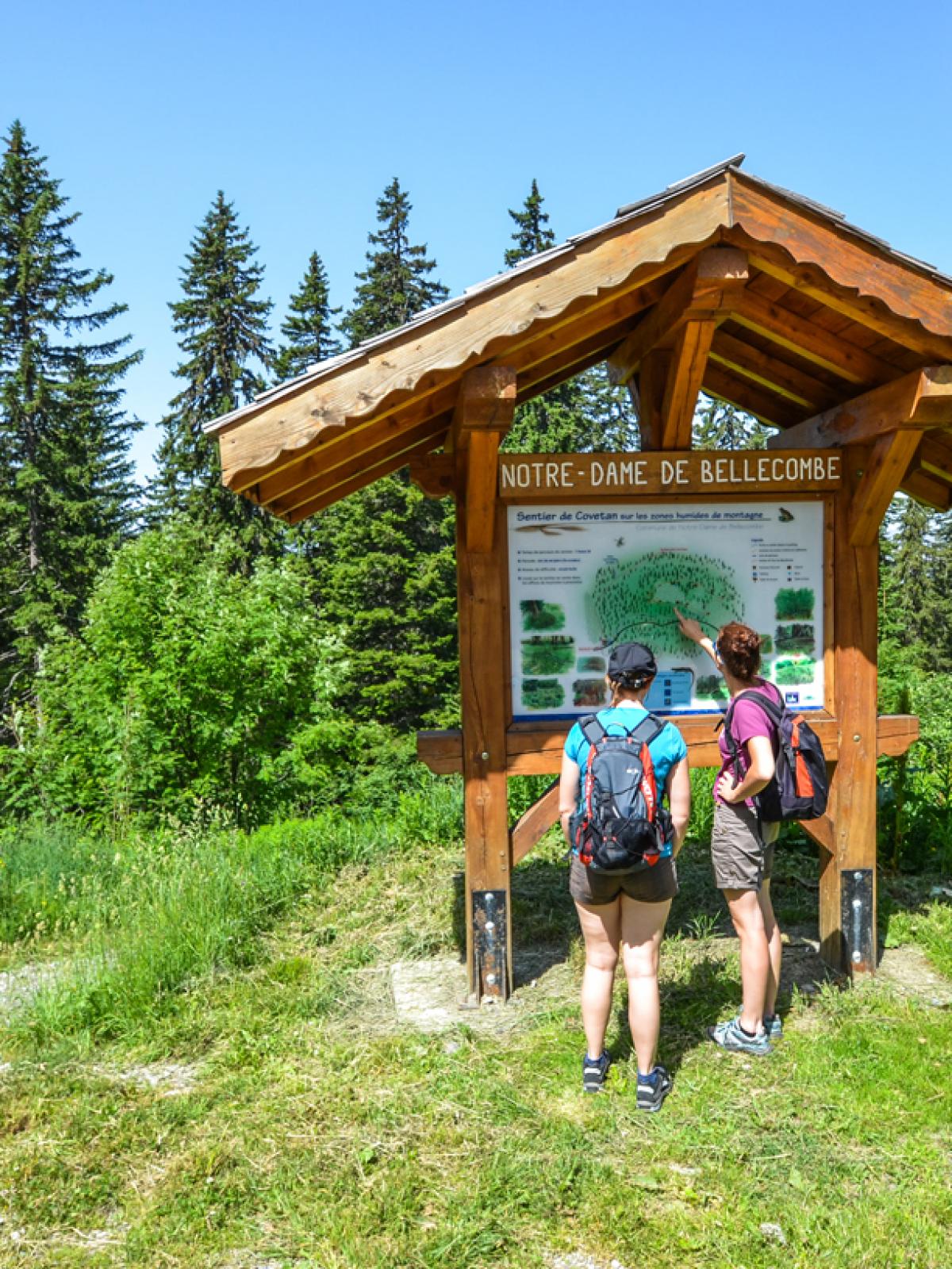 Notre Dame De Bellecombe Val D Arly Mont Blanc 4 Stations Villages