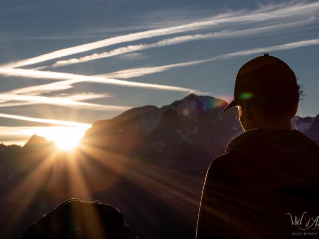 Lever de Soleil aux Avenières avec Clément