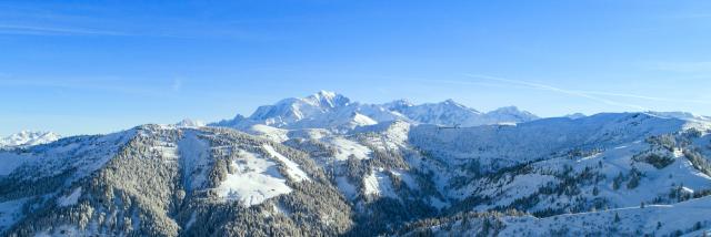 Skier à Notre Dame de Bellecombe