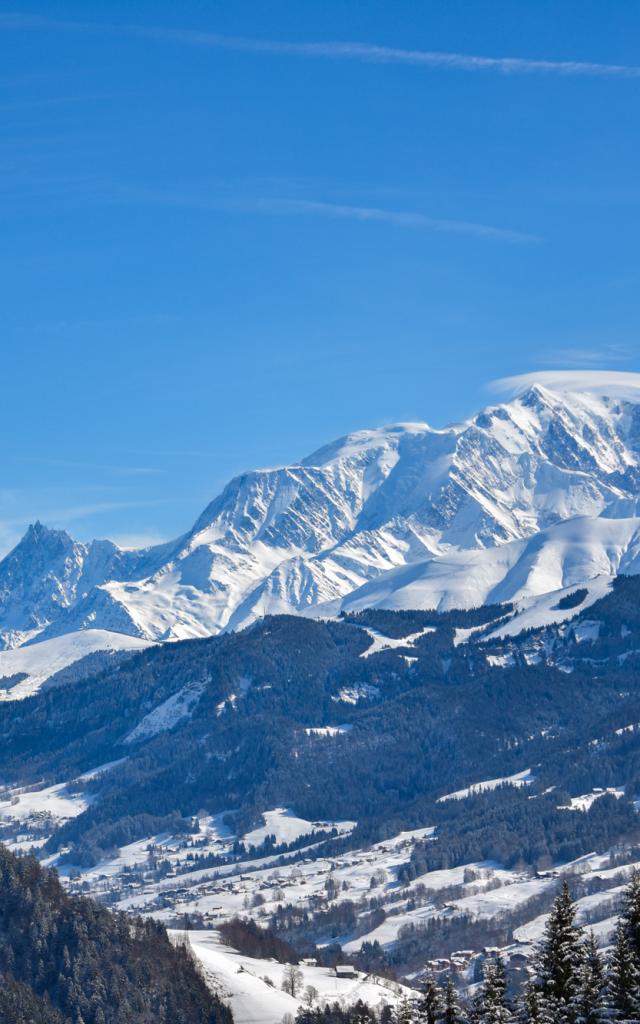 Mont-Blanc vu depuis les Cabanes entre Terre et Ciel