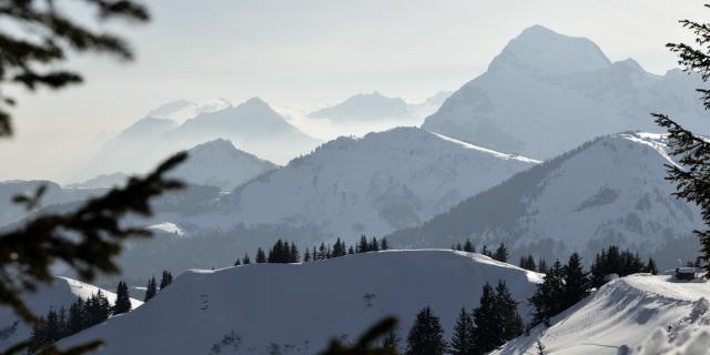 Le Mont Charvin en Hiver vue depuis le Torraz à la Giettaz