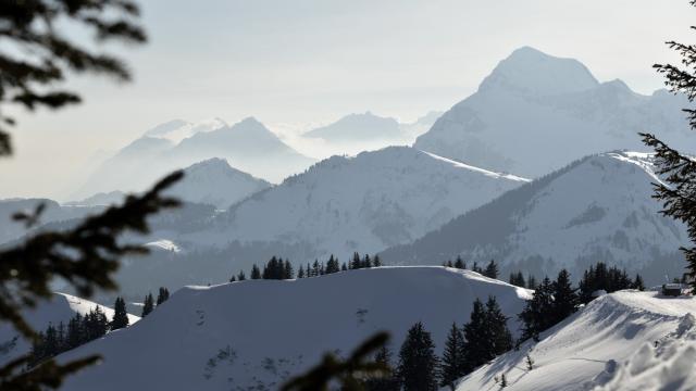 Le Mont Charvin en Hiver vue depuis le Torraz à la Giettaz