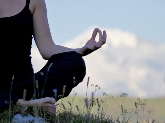 Yoga dans le Val d'Arly