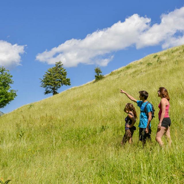 Randonnée pédestre dans le Val d'Arly