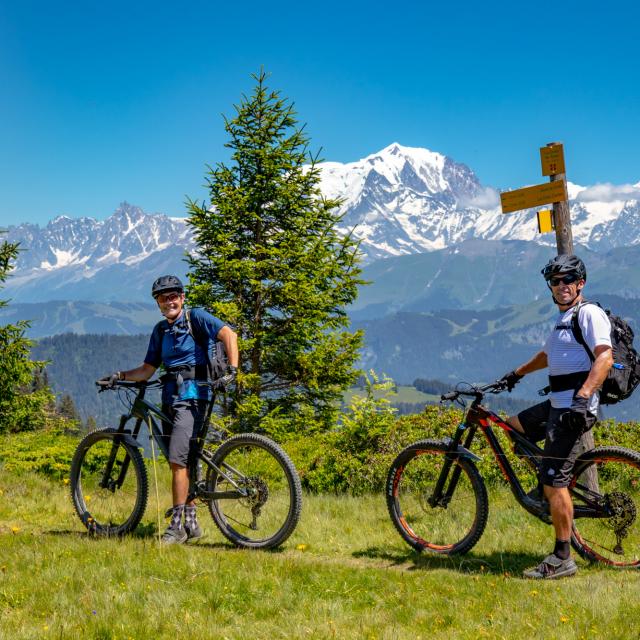 La Croix Stata à VTT